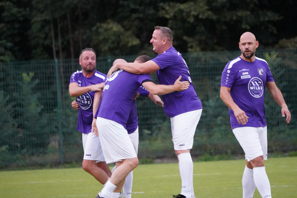 Donnerstagskicker begrüssten Nationalmannschaft der Bürgermeister 